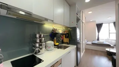 Apartamento de un dormitorio con vistas a la ciudad — Rivergate Ho Chi Minh Central City Walk To District 1, Free Pool